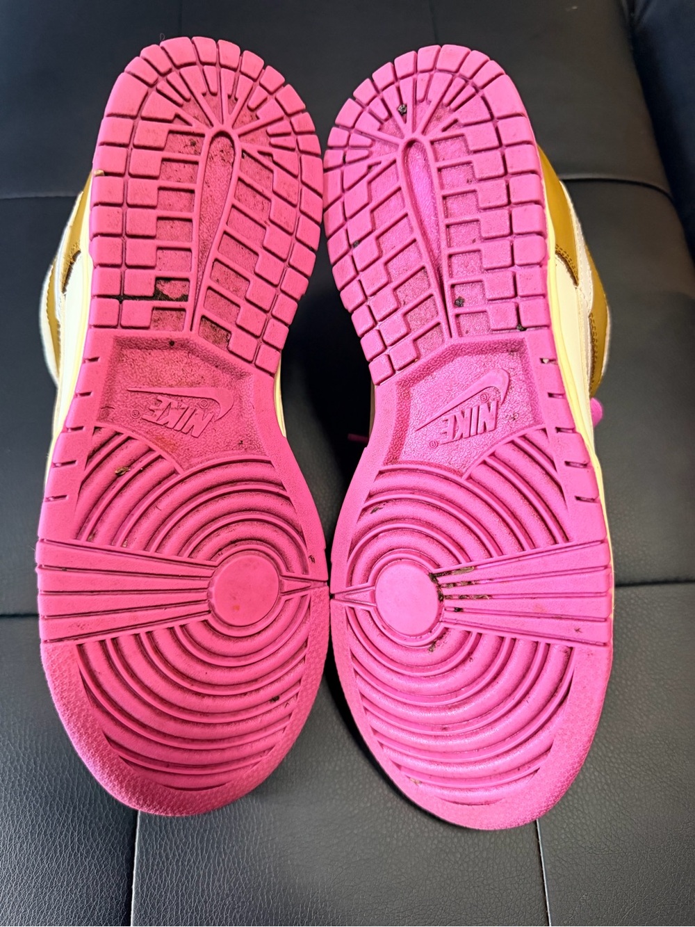 Size 8 Nike Dunk Low Just Do It - Bronzine Pink Women’s - Picture 6 of 6